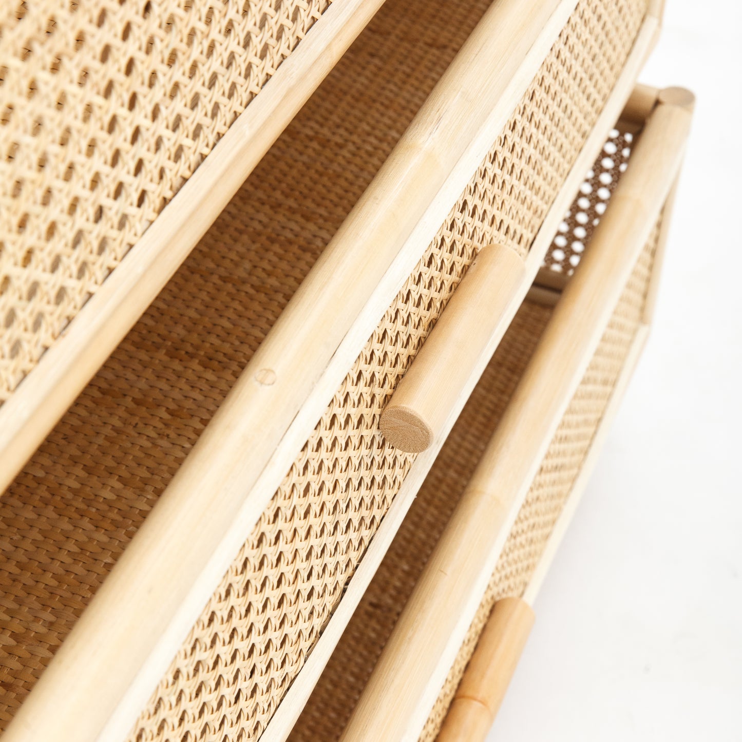 Motu_Rai_rattan_drawer_natural_Byron_bau
