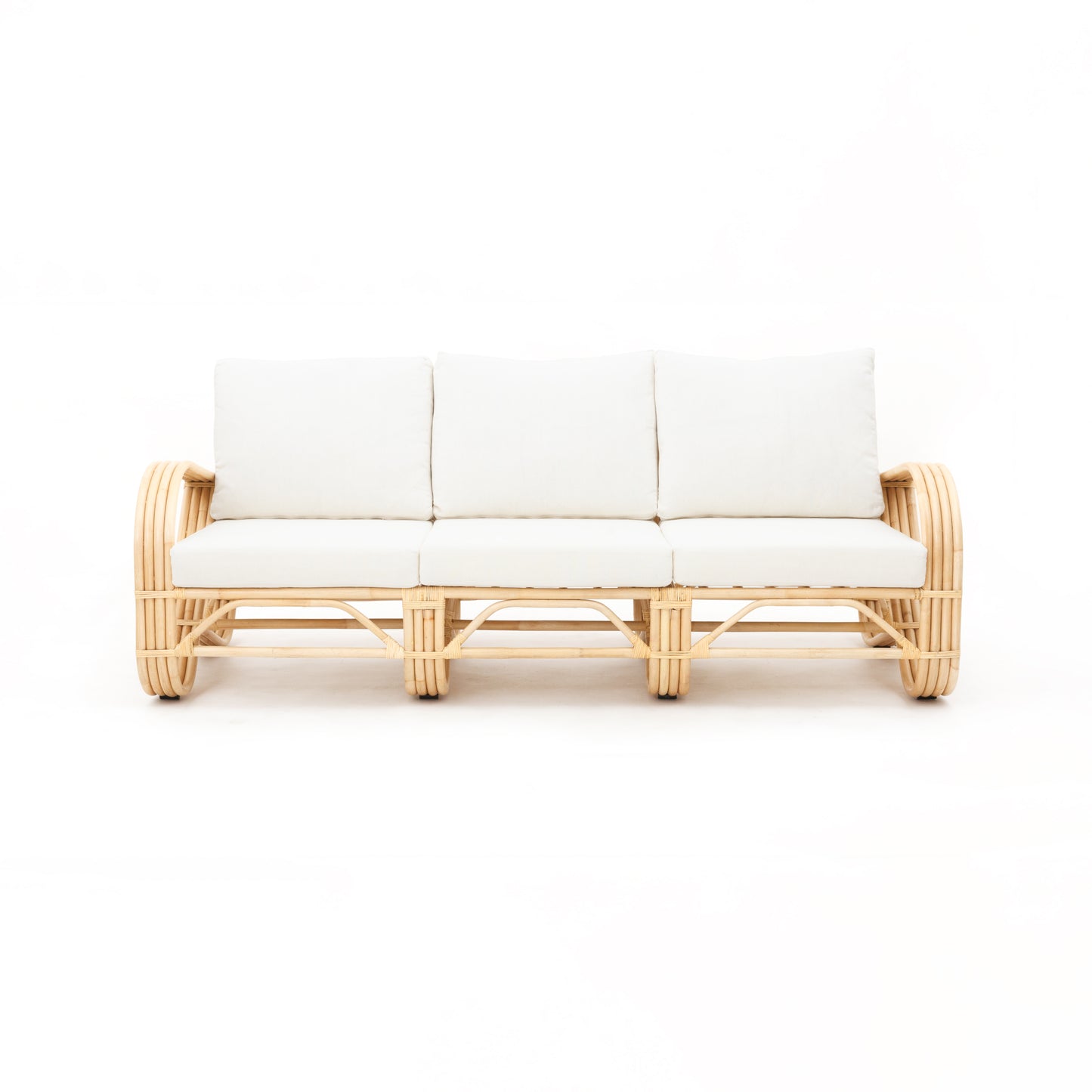 Motu_natural_rattan_sofa_Byron_bay