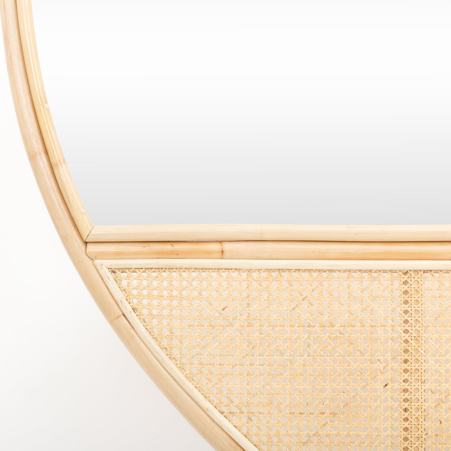 Motu_Mahana_XL_Round_Large_natural_rattan_mirror_Byron_Bay