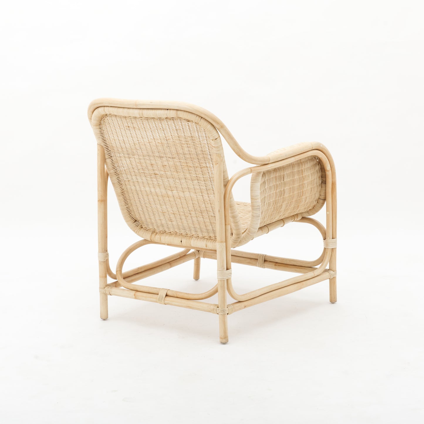 Motu_Teva_natural_rattan_chair_Byron_Bay