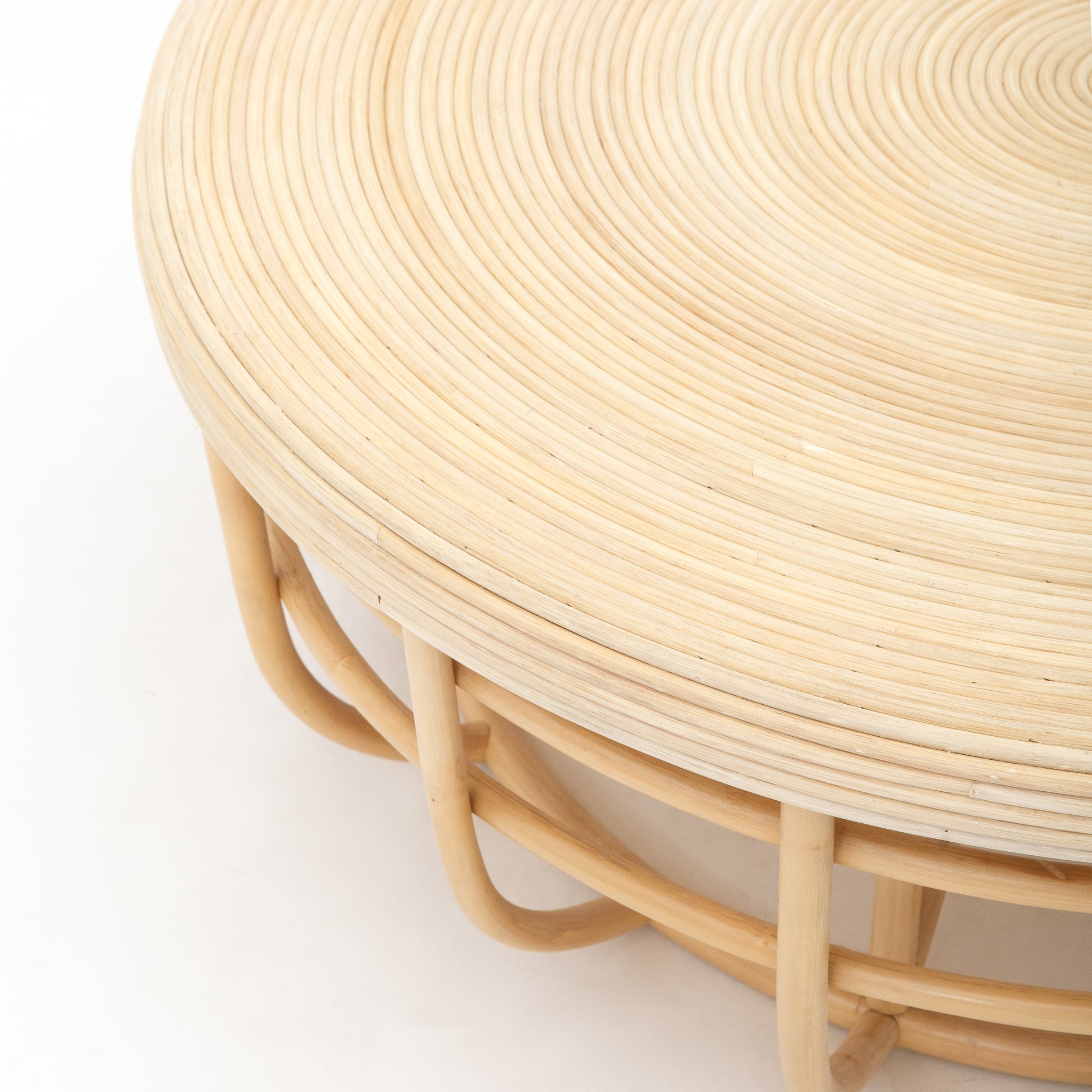 Motu Byron Bay Heinui Coffee Table round Rattan Natural