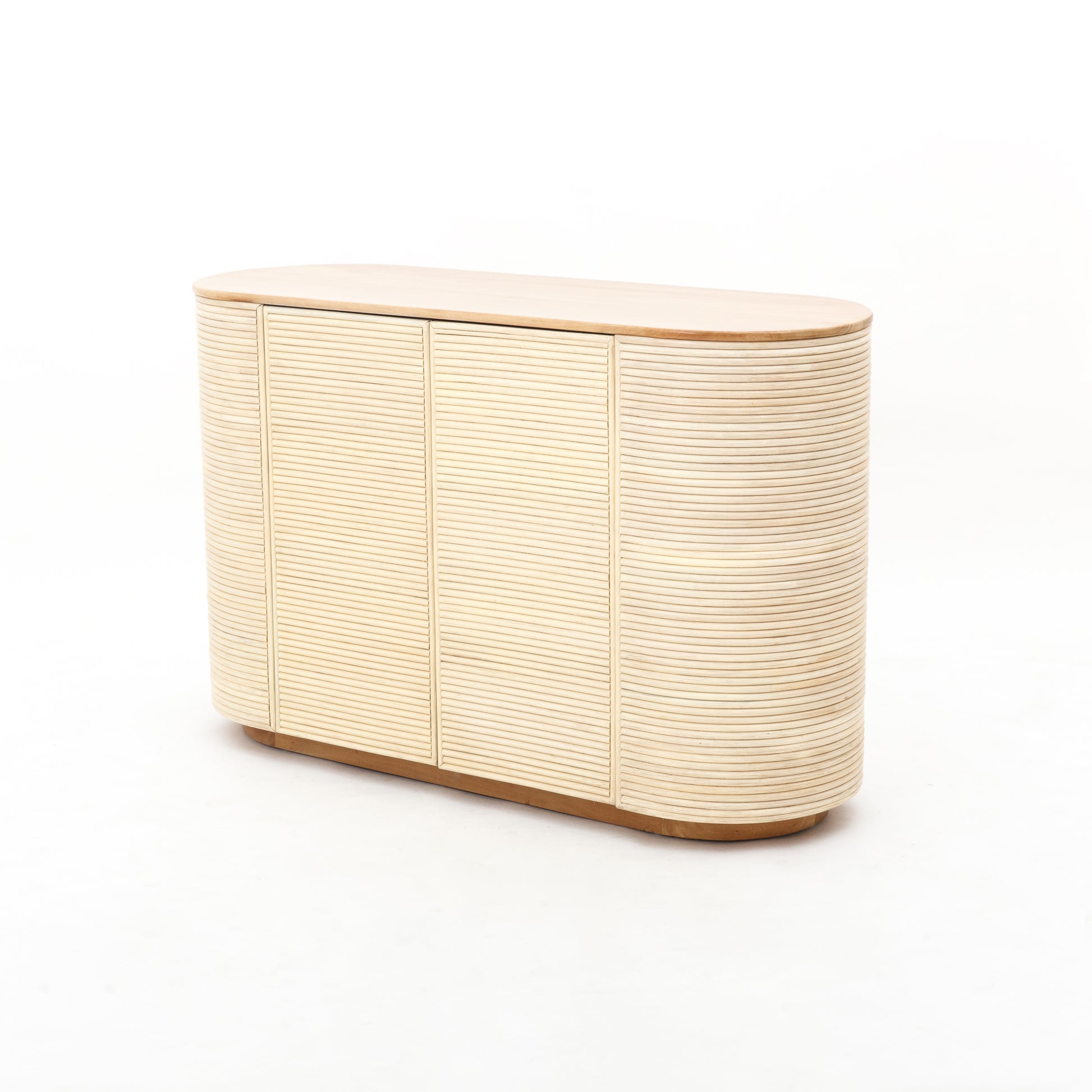 Motu_Manua_Buffet_Rattan_natural_Teak_Byron_Bay