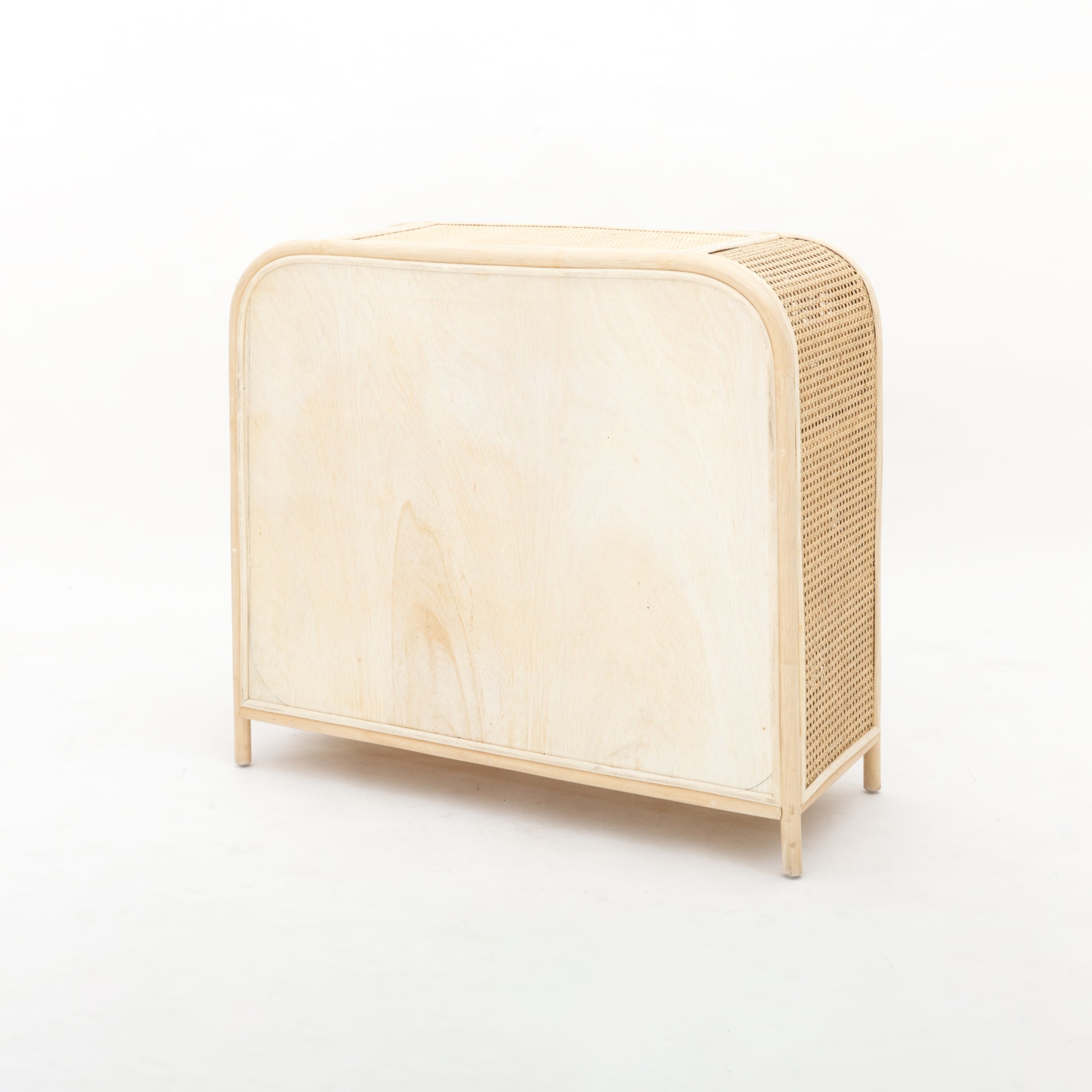 Motu_Rai_rattan_drawer_natural_Byron_bau