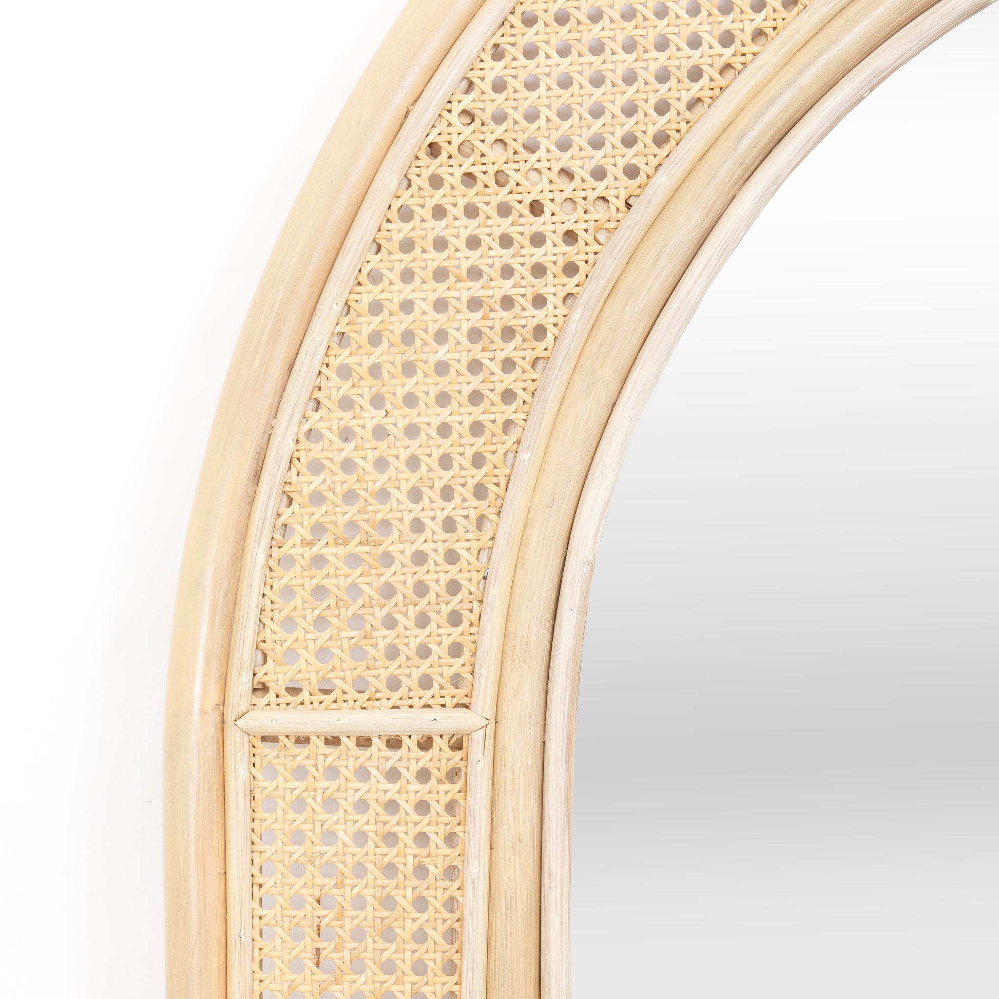 Motu Byron Bay Lola Standing mirror rattan 