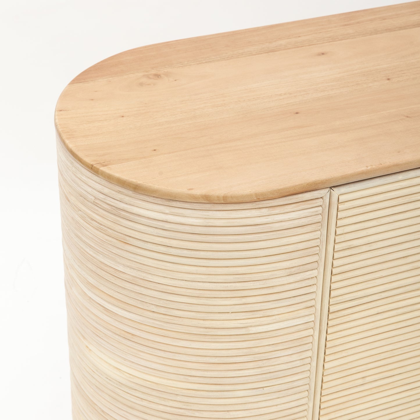 Motu_Manua_Buffet_Rattan_natural_Teak_Byron_Bay