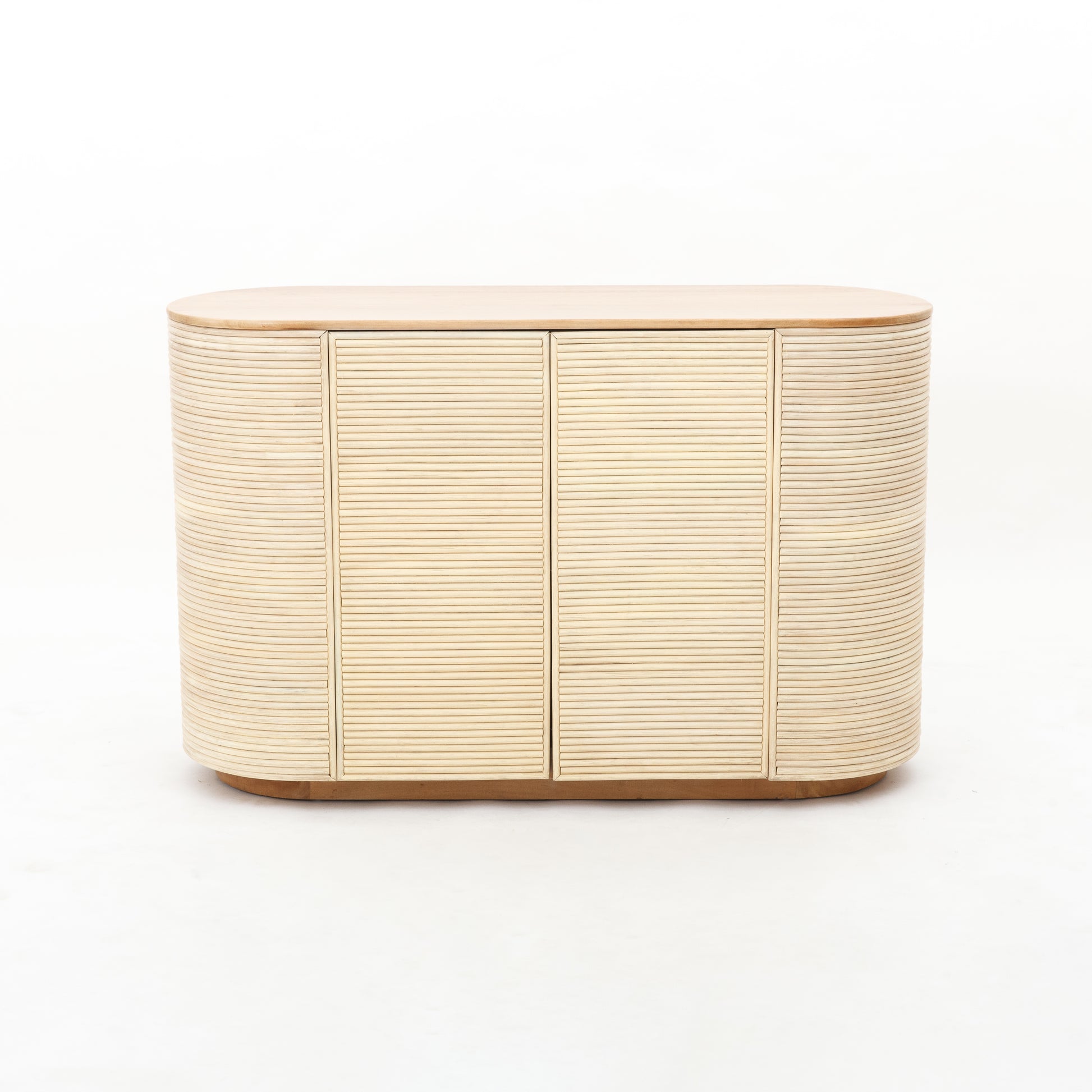 Motu_Manua_Buffet_Rattan_natural_Teak_Byron_Bay