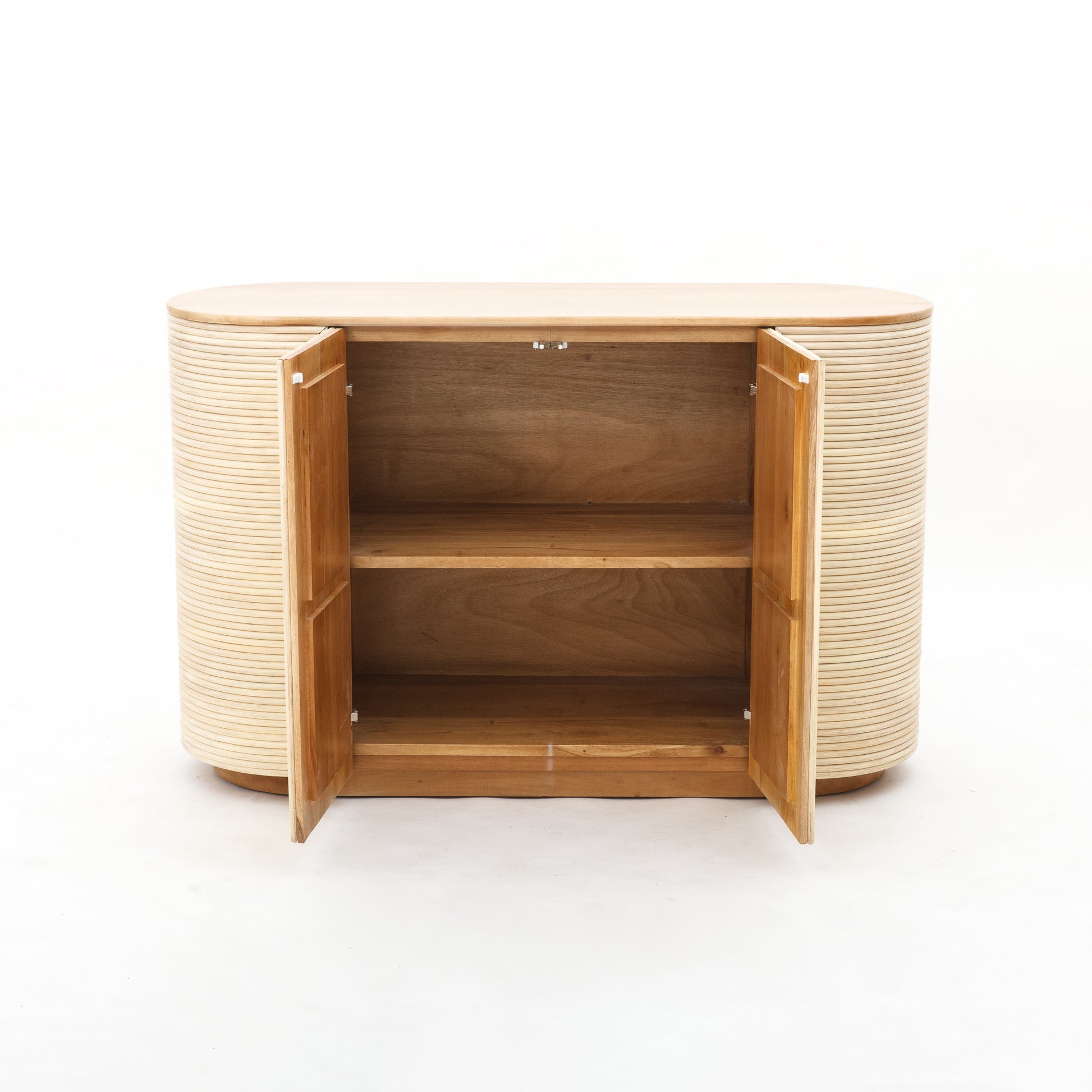 Motu_Manua_Buffet_Rattan_natural_Teak_Byron_Bay