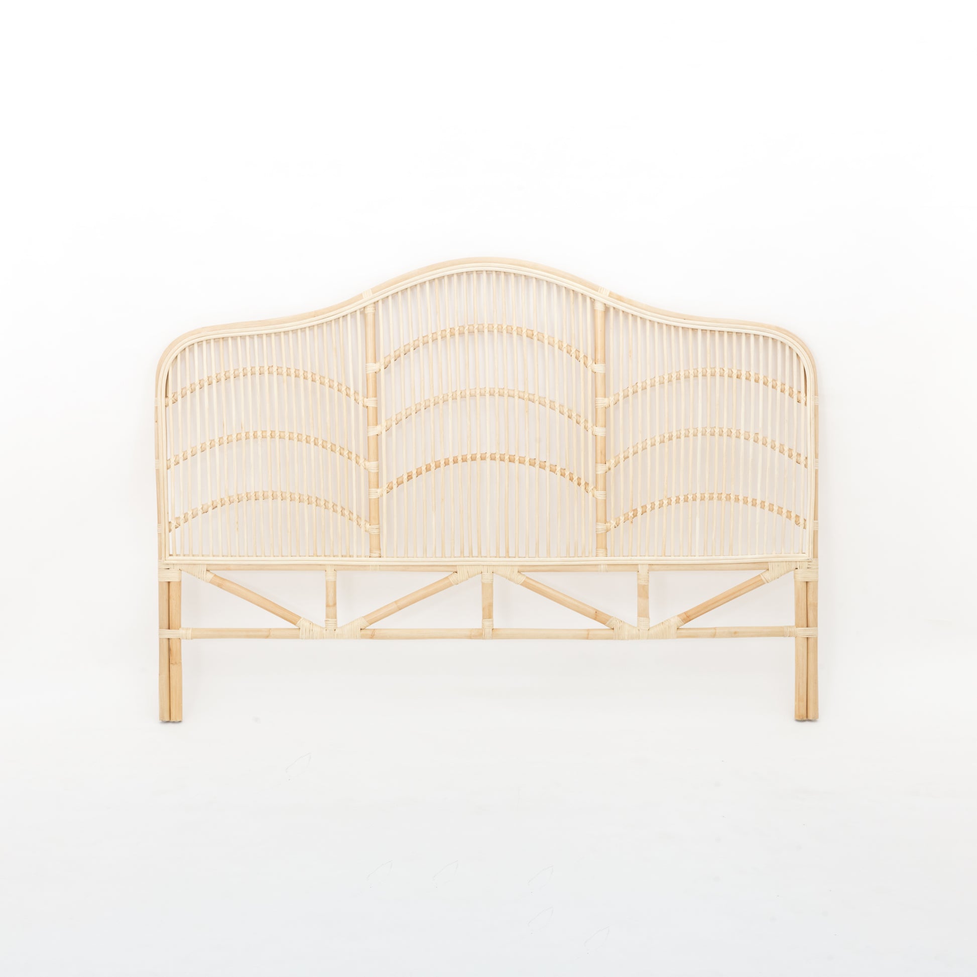 Motu-vieri_headboard_rattan_bed_natural_ByronBay